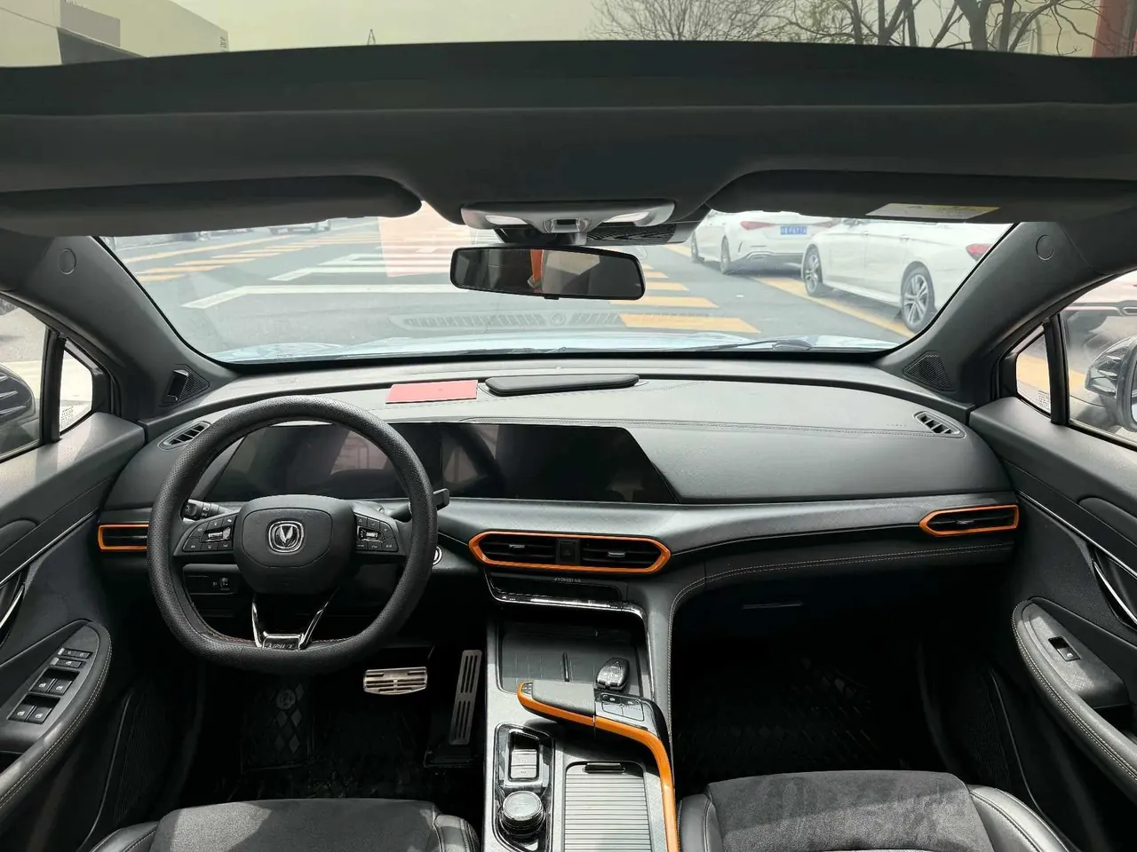 ChangAn 2022 UNI-T 1.5T honorable automatic gear 9