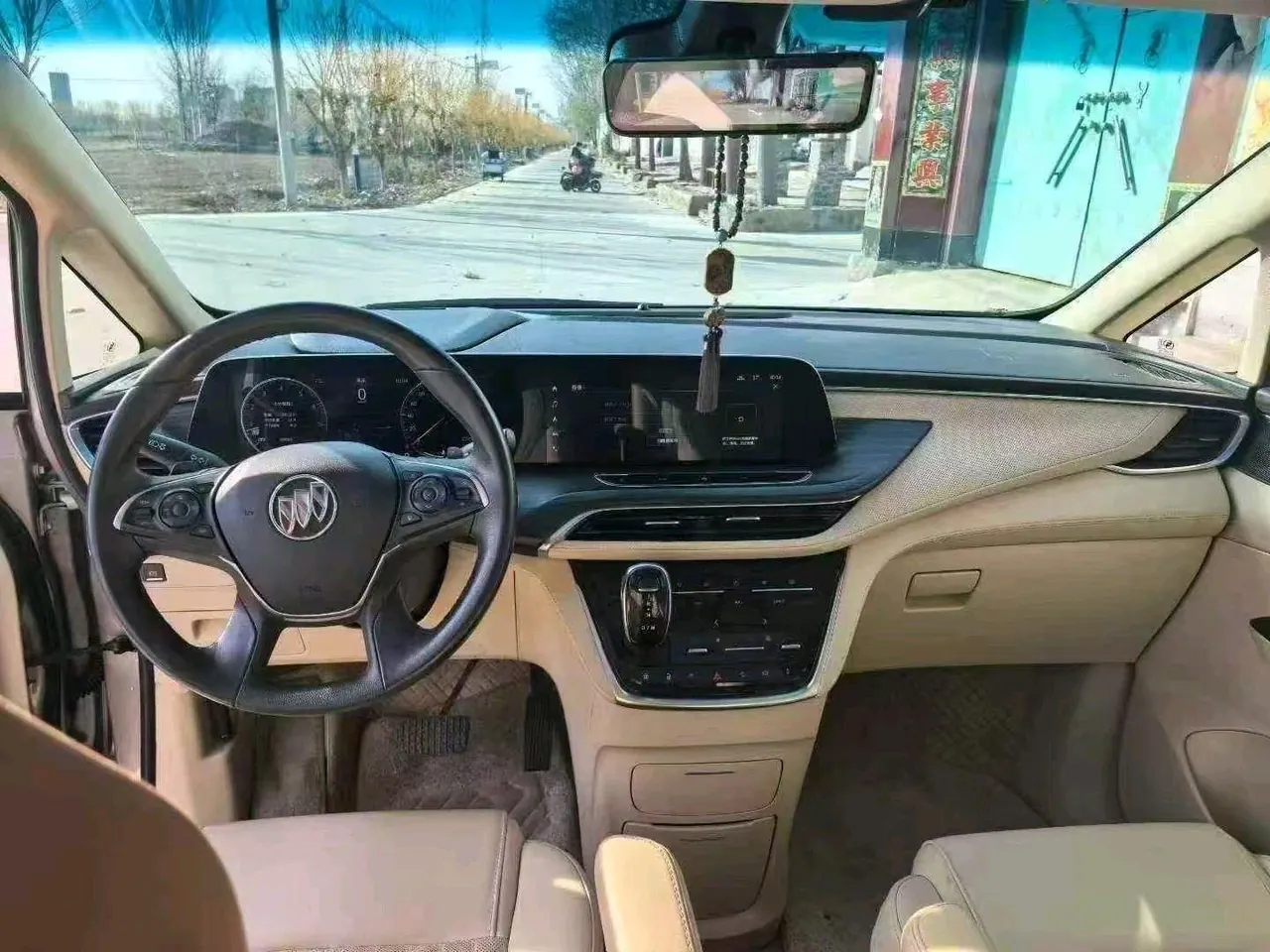 Buick 2022 GL8 ES Lu Zun 48V 2.0T 653T Luxury Automatic Gear 5