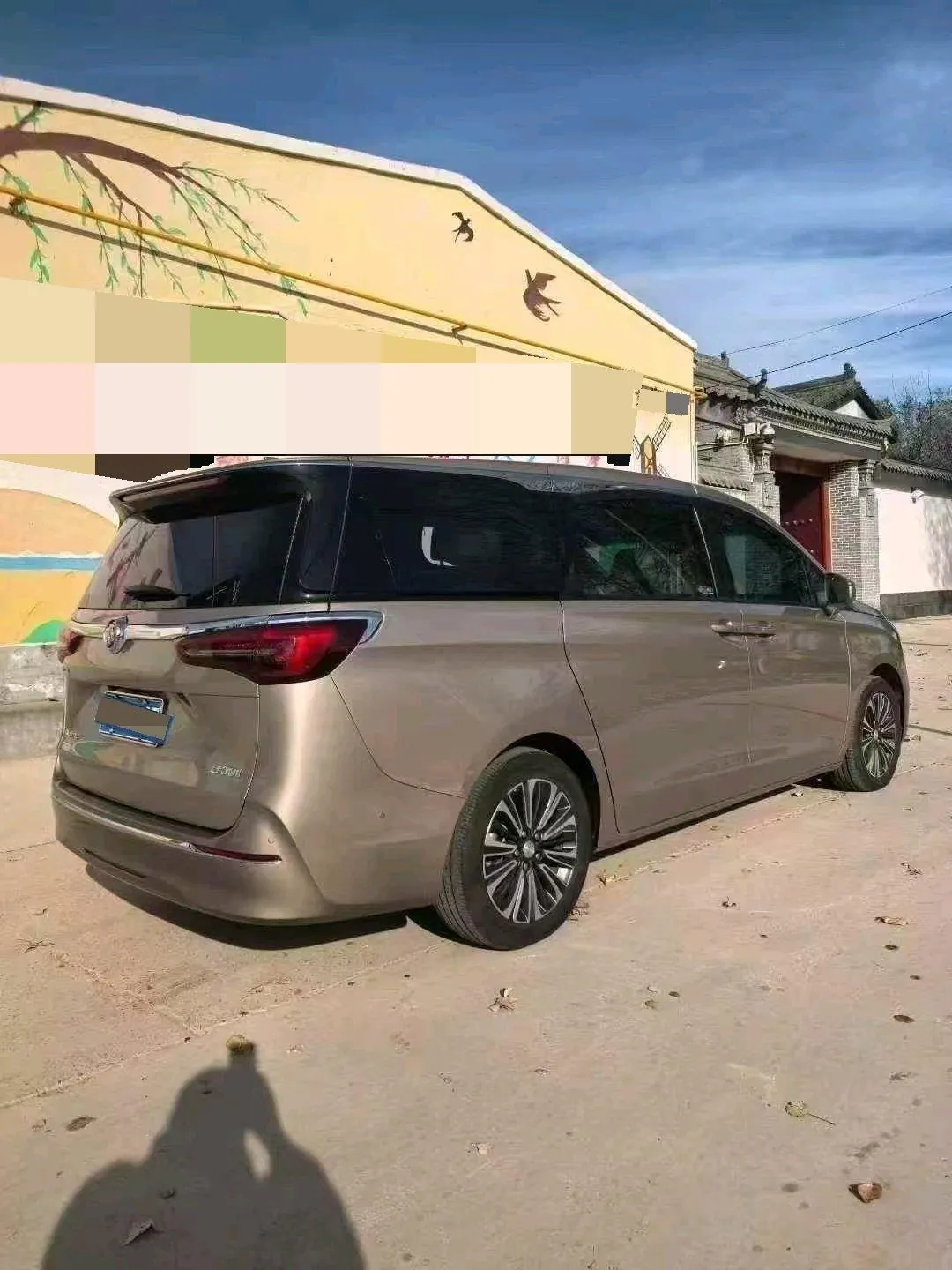 Buick 2022 GL8 ES Lu Zun 48V 2.0T 653T Luxury Automatic Gear 8