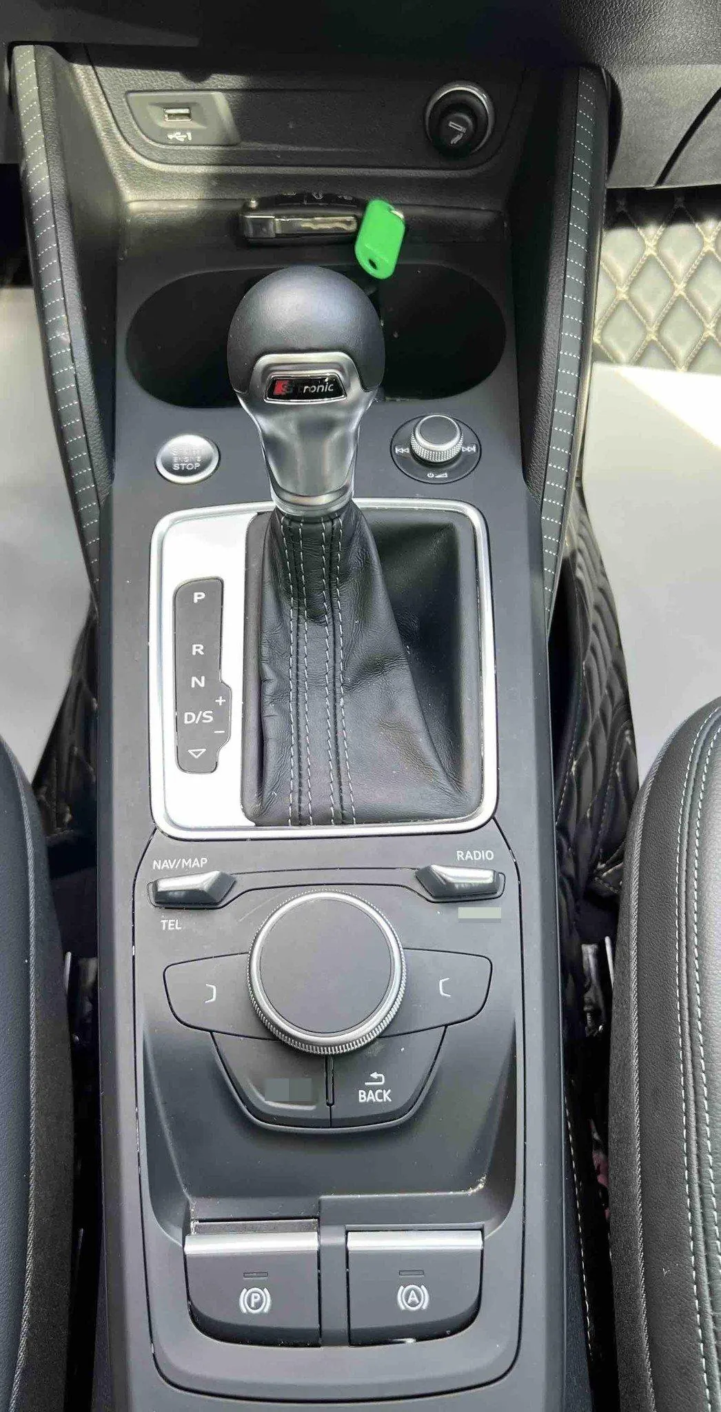Audi 2022 Q2L 1.4TFSI 35TFSI Fashion Elegant Automatic 10