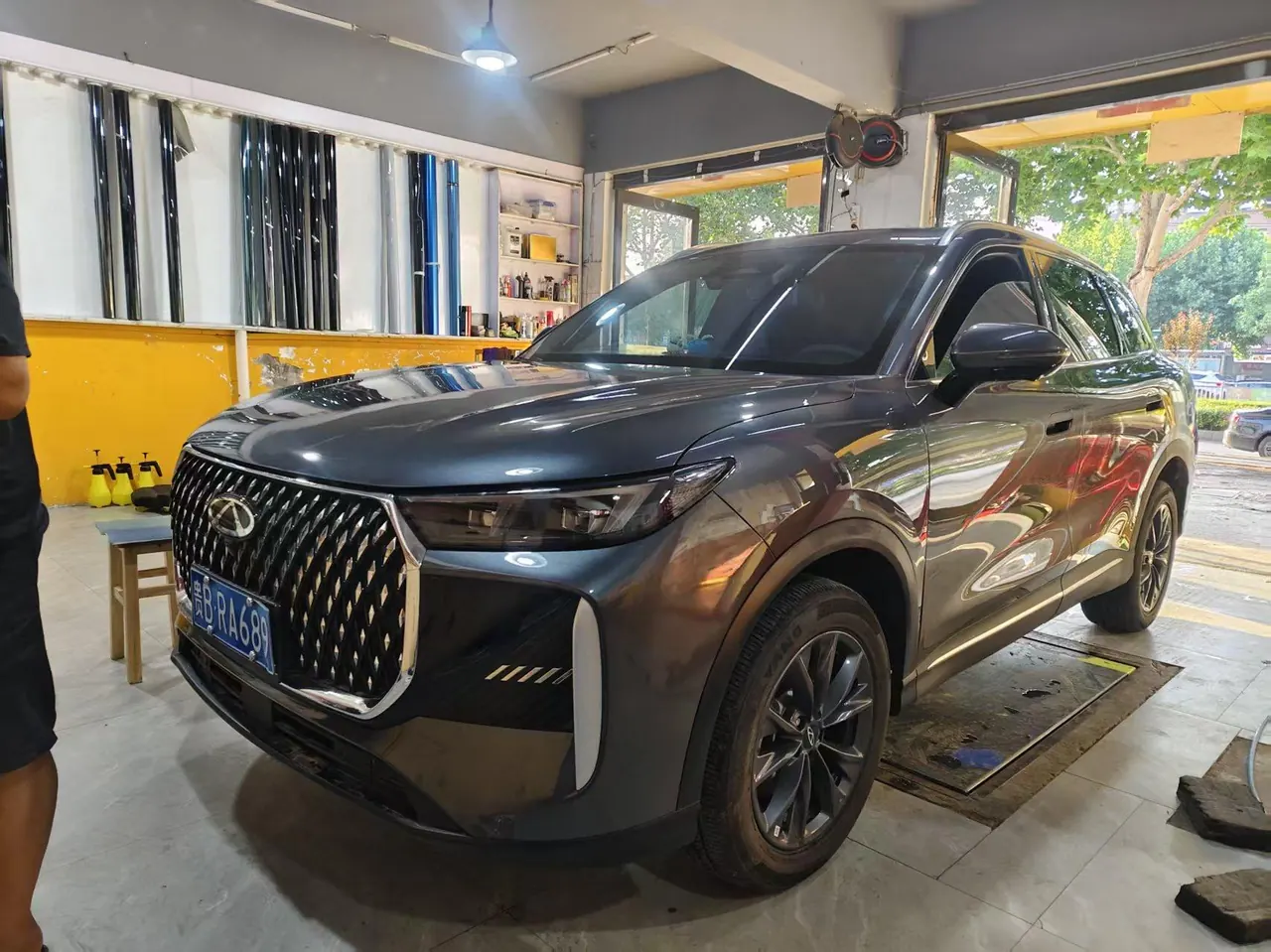 Открыть галерею: Chery 2026 Ruihu 8 1.6T Tiger Kunpeng Edition Honorable Automatic Gear