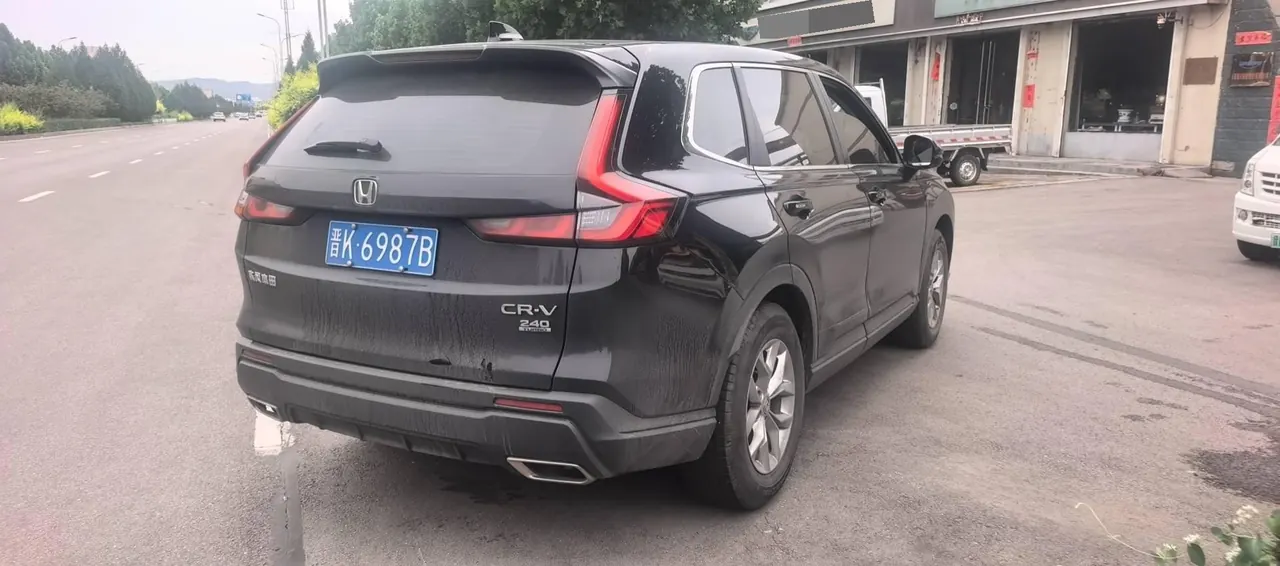Honda 2024 CR-V 1.5T stepless 240TURBO two-drive dynamic version 5-seat automatic gear 3