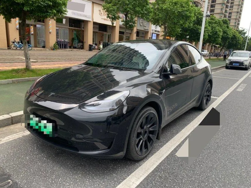 Tesla 2022 Model Y rear-wheel drive version (facelift) automatic gear - View 1