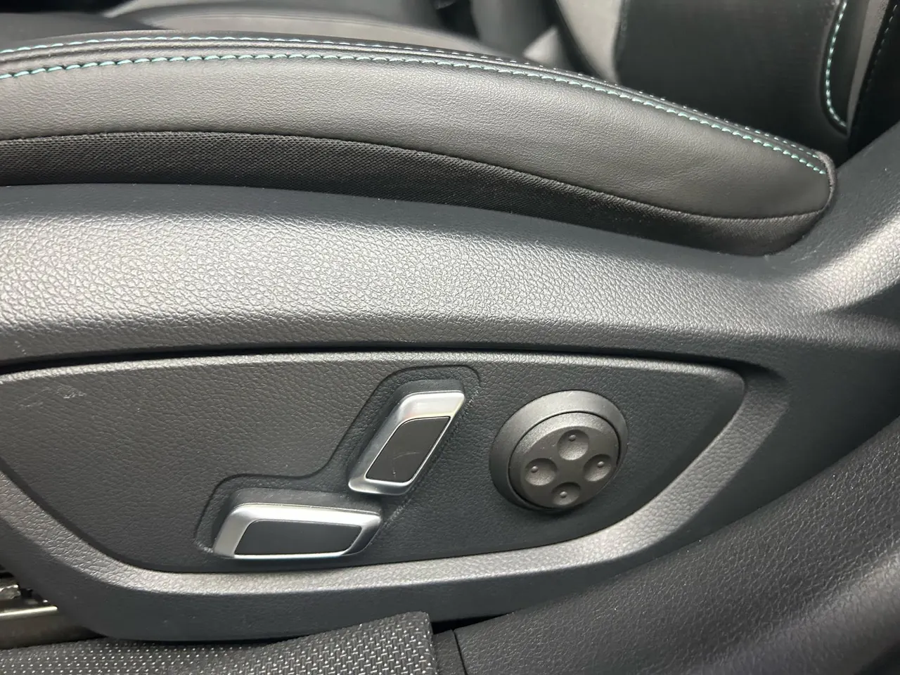 Geely 2023 xingrui 2.0TD only this green version of automatic gear 12