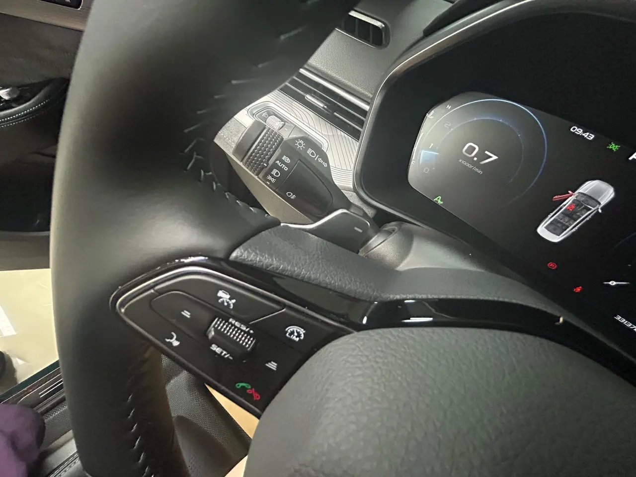 Geely 2023 xingrui 2.0TD only this green version of automatic gear 15