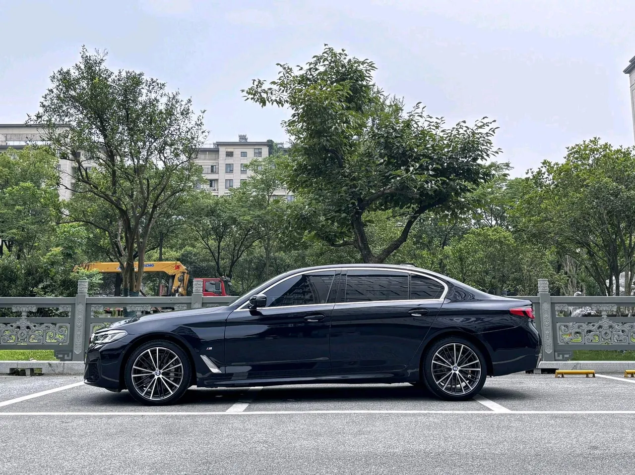BMW 5 Series 2023 530Li 2.0T Leading M Sports Suit Automatic Gear 5