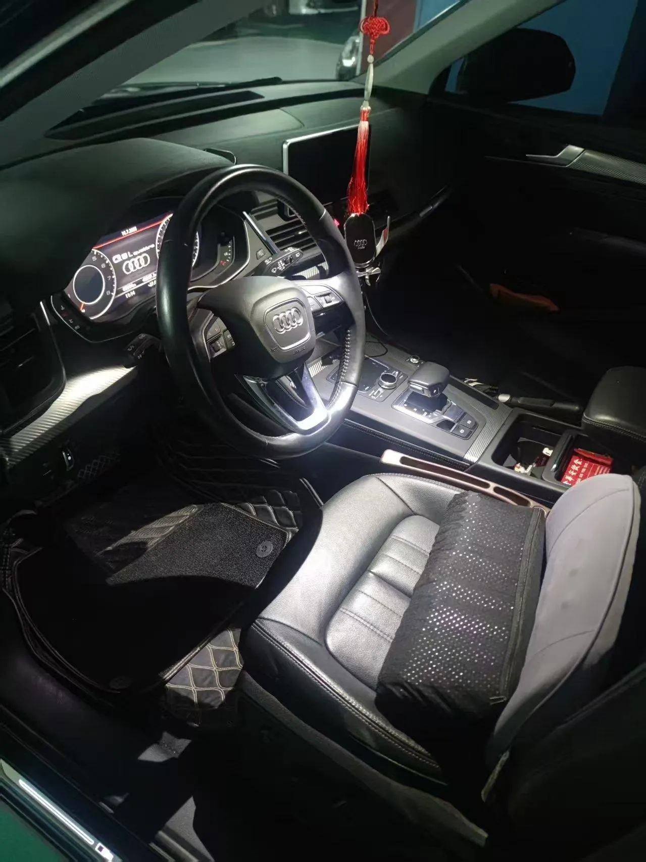 Audi 2020 Q5L 2.0TFSI 45TFSI exclusive sports automatic 3