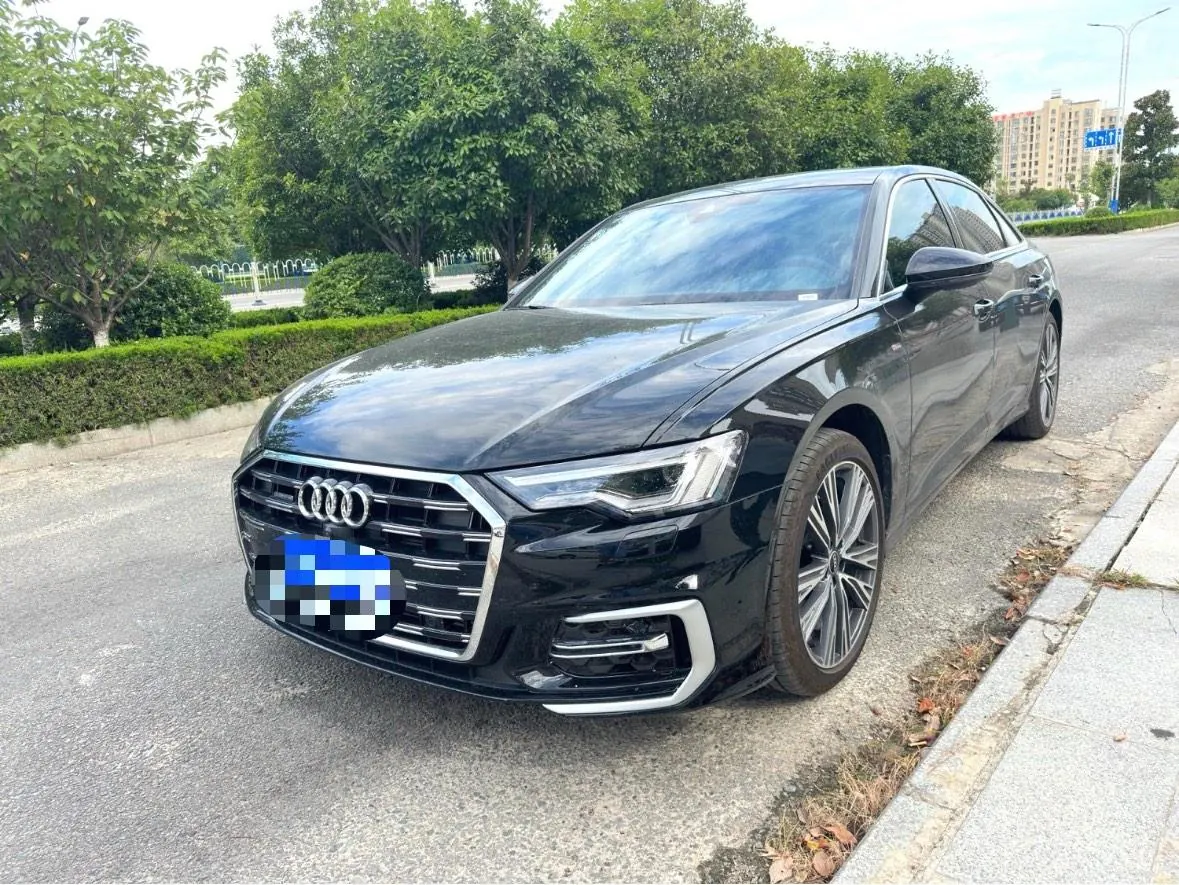 Audi 2026 A6L 2.0TFSI 45TFSI Quattro Selected Dynamic Automatic - View 1