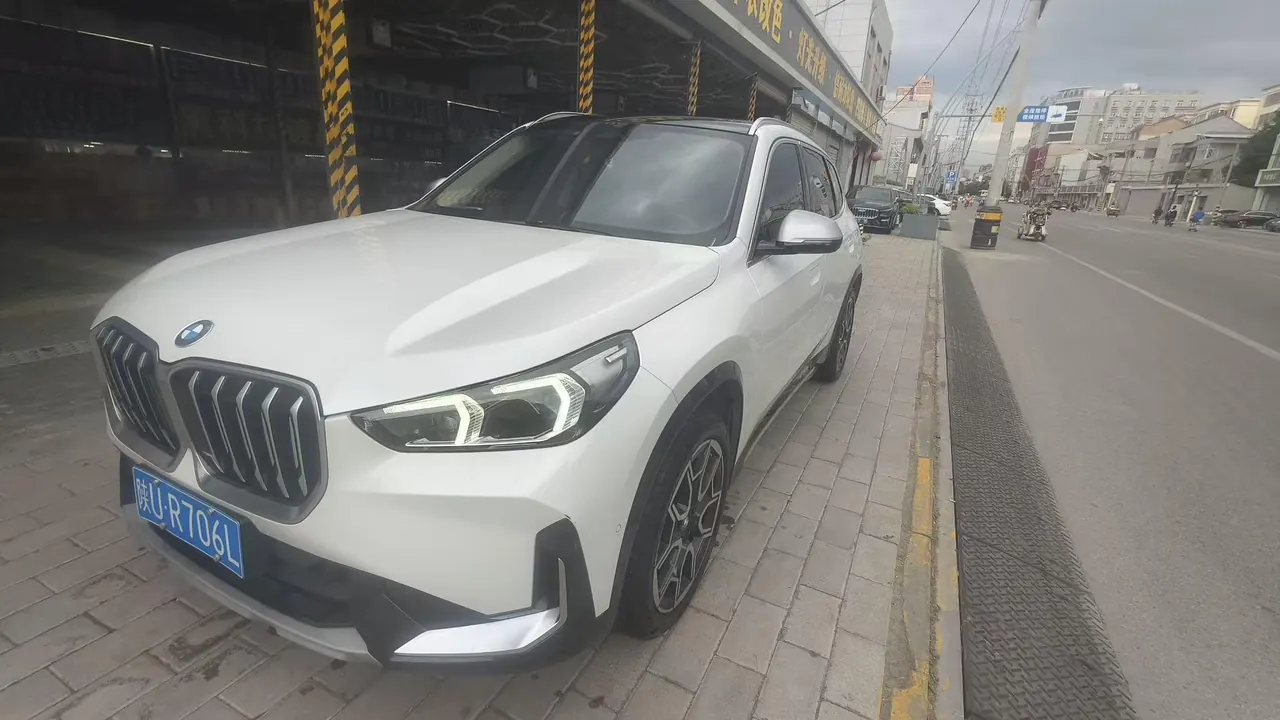 BMW 2024 X1 sDrive25Li 2.0T X design set automatic gear - View 1