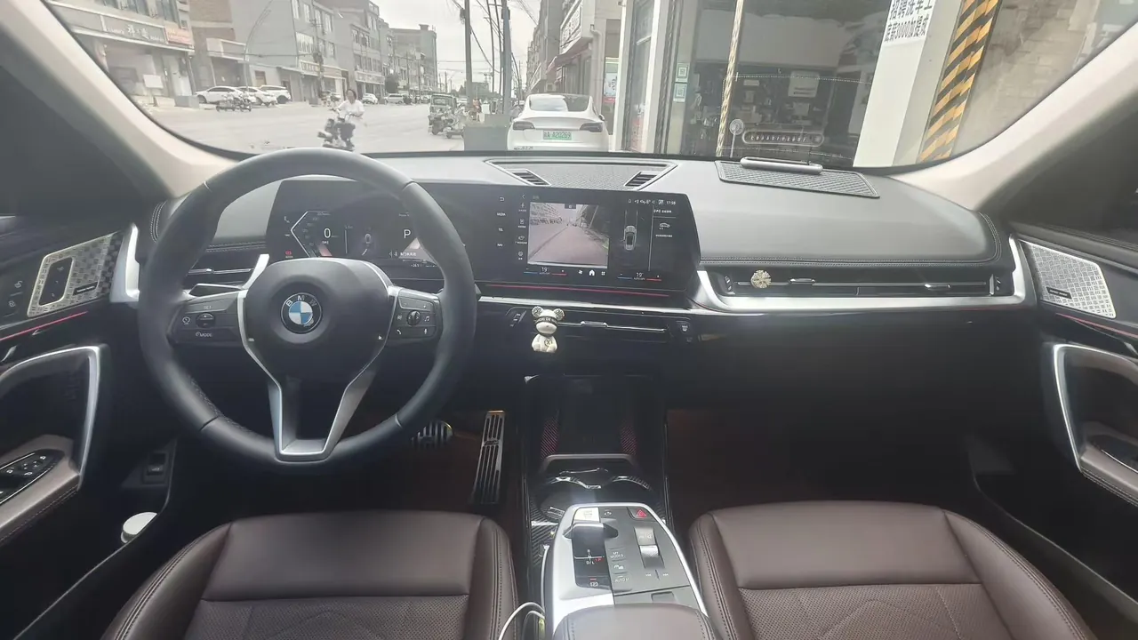 BMW 2024 X1 sDrive25Li 2.0T X design set automatic gear 5
