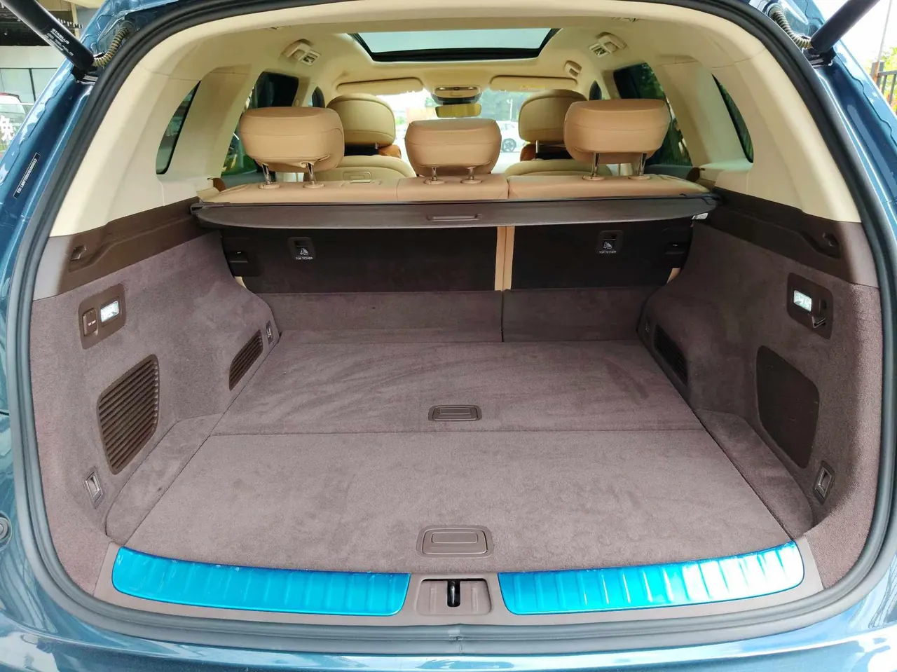 AITO 2024 AITO M7 Smart Drive Rear Drive Ultra Edition 5-seat Automatic Gear 15