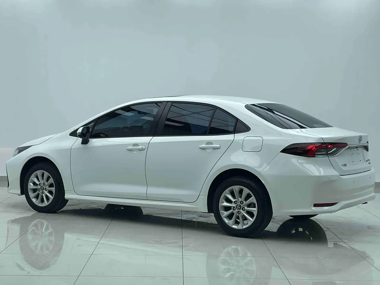 Toyota 2023 corolla 1.2T stepless elite version of automatic gear 9