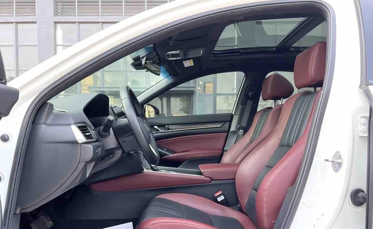 Honda INSPIRE (Yingshi Pai) 2022 INSPIRE 1.5T Stepless 260TURBO Jingyue Edition Automatic Gear 4