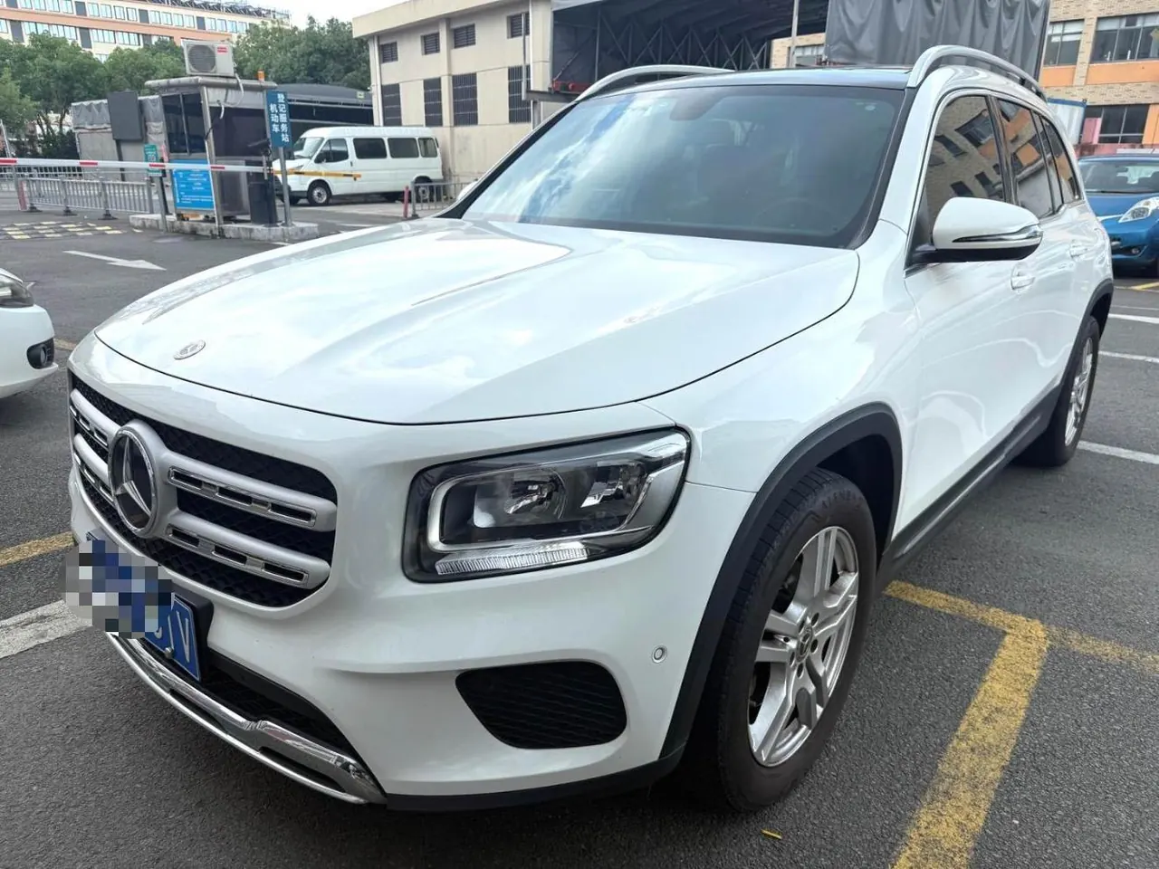 Mercedes Benz 2021 GLB 180 1.3T Fashion Automatic - View 1