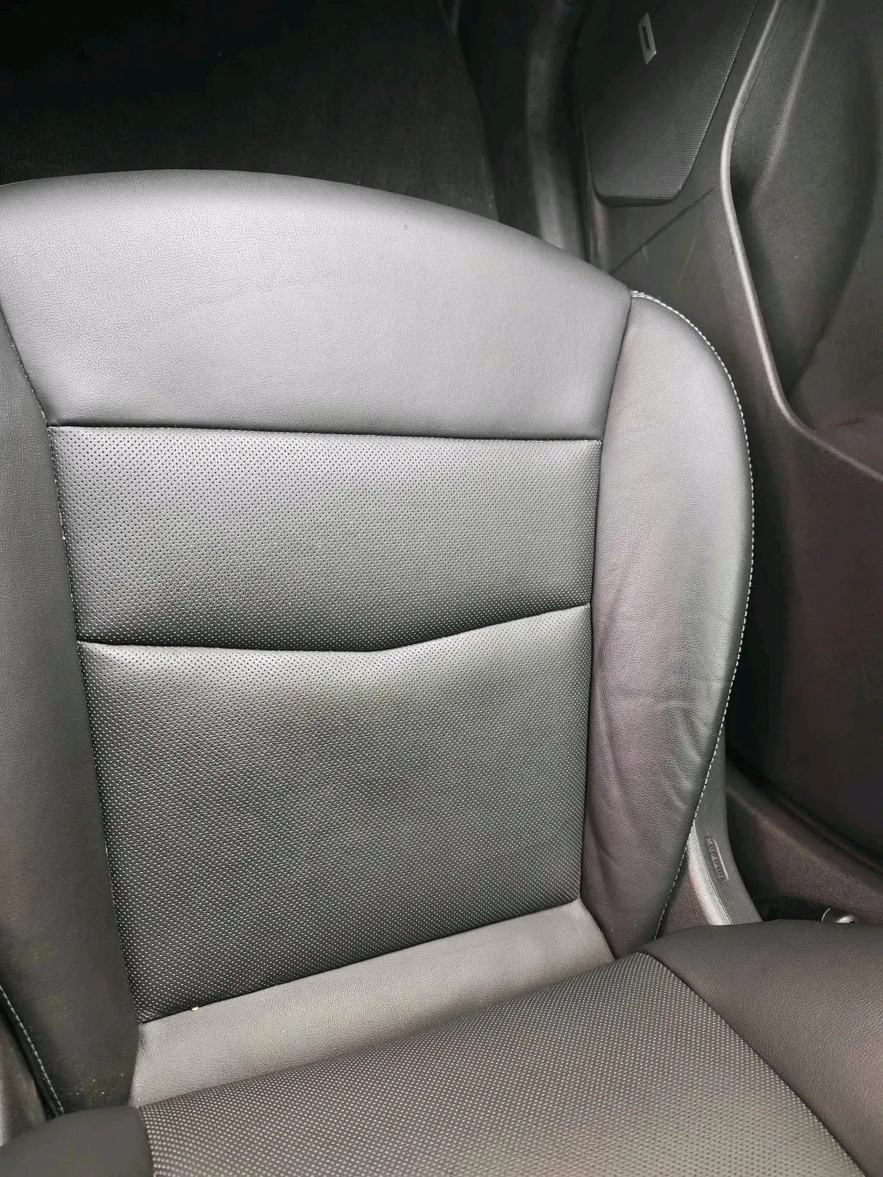 Cadillac 2020 XT5 2.0T 28T Luxury Automatic Gear 10