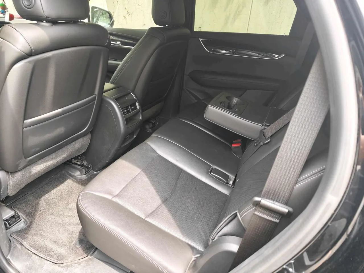 Cadillac 2020 XT5 2.0T 28T Luxury Automatic Gear 4
