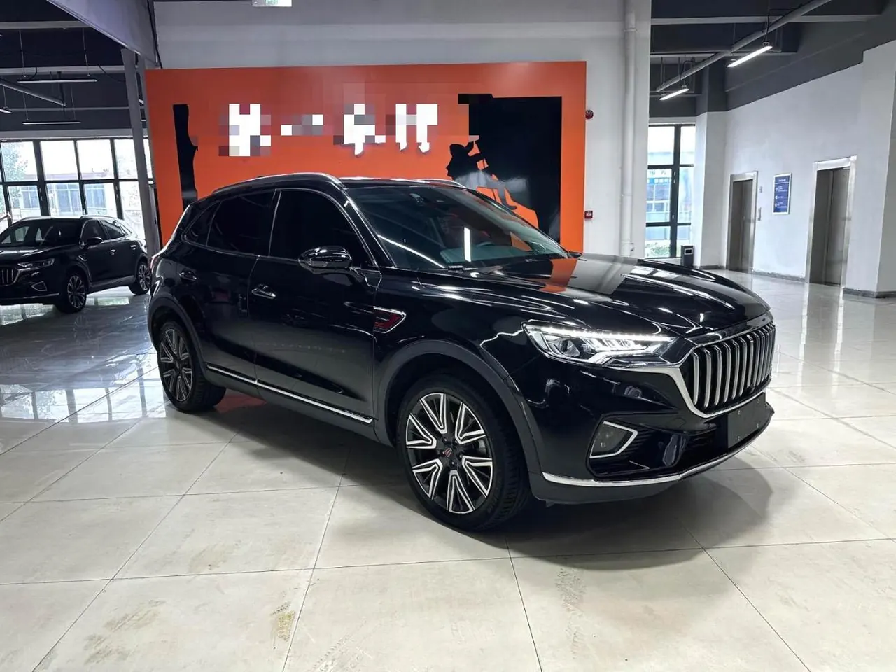 HongQi 2022 HS5 2.0T 4-wheel drive smart flag-sharing version automatic gear 2