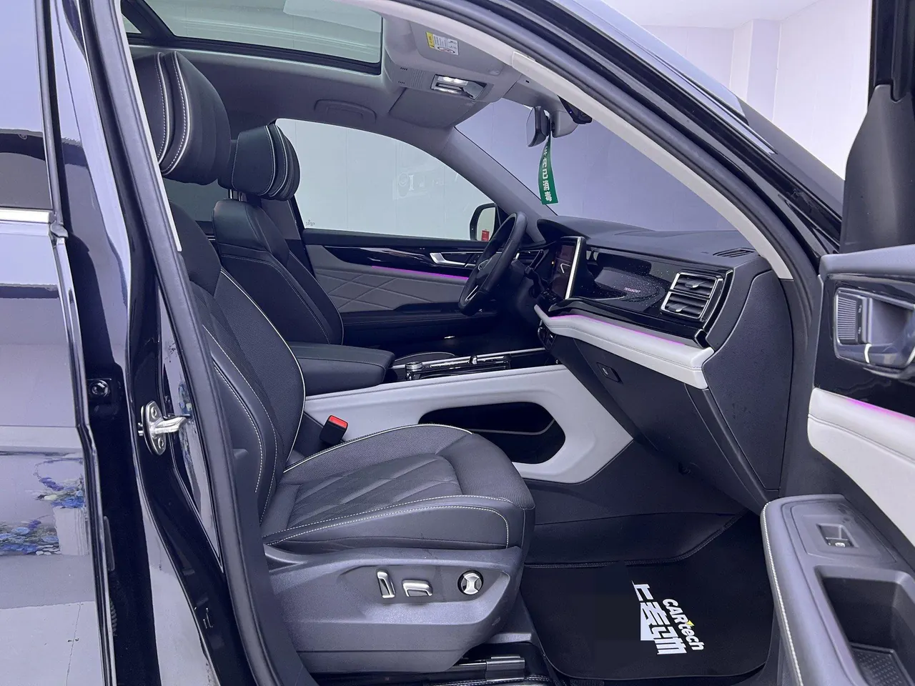 Volkswagen 2024 Tuang 2.0TSI 380TSI four-wheel drive Longyao version automatic gear 13