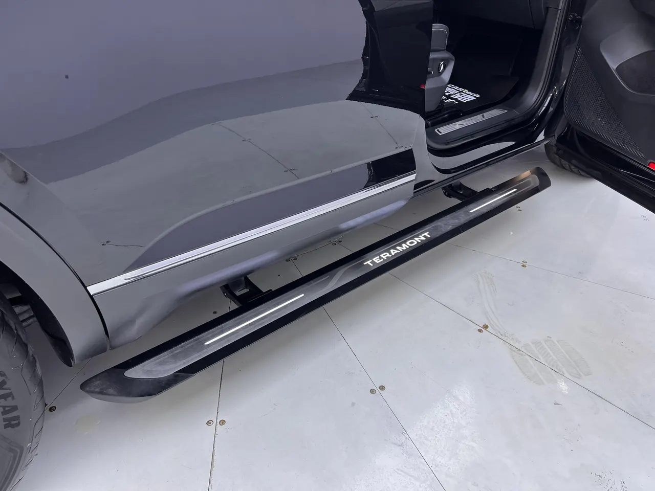 Volkswagen 2024 Tuang 2.0TSI 380TSI four-wheel drive Longyao version automatic gear 16