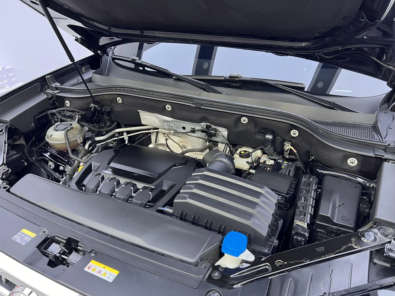 Volkswagen 2024 Tuang 2.0TSI 380TSI four-wheel drive Longyao version automatic gear 22