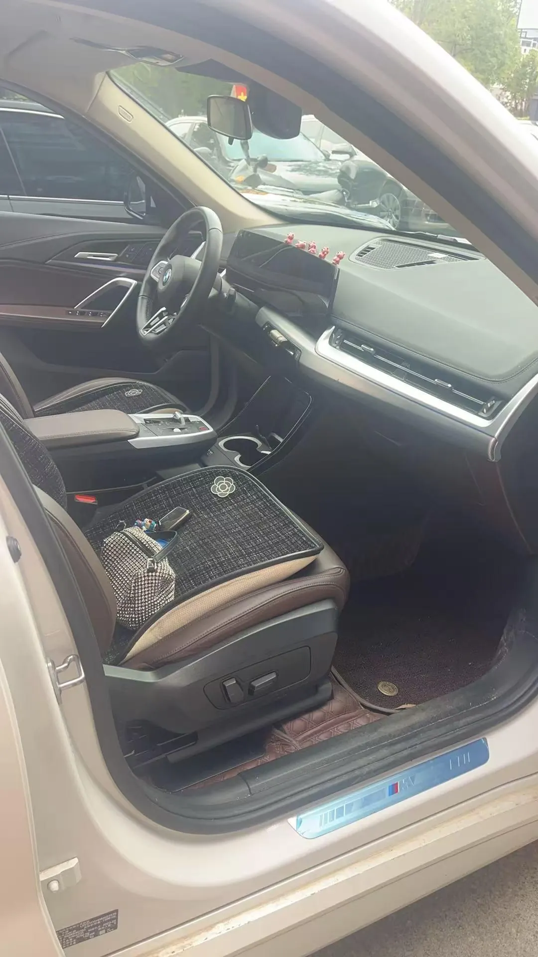 BMW 2023 X1 sDrive25Li 2.0T M sports suit automatic gear 5