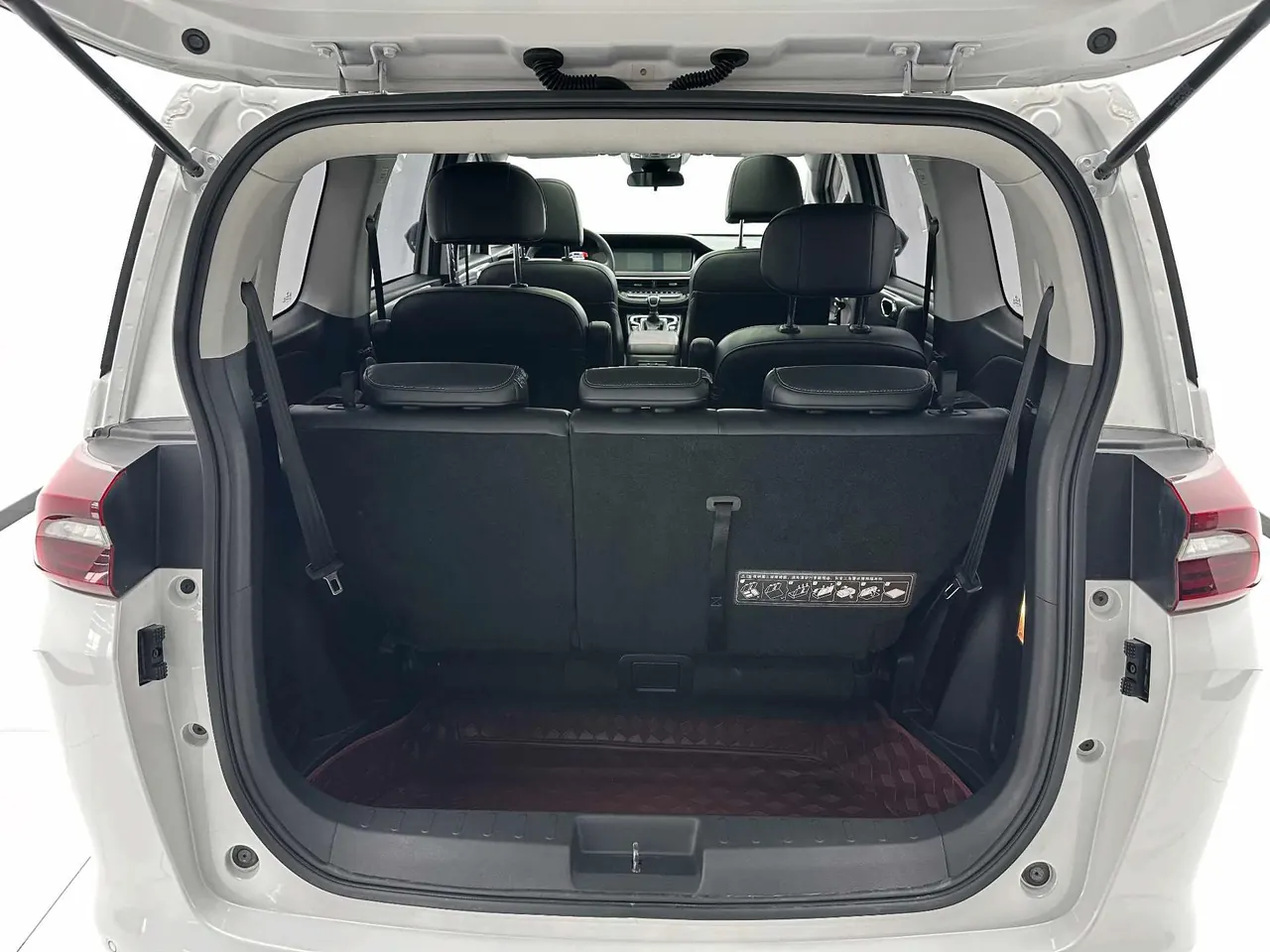 GAC Trumpchi 2021 M6 PRO 1.5T 270T Prestige Automatic 15