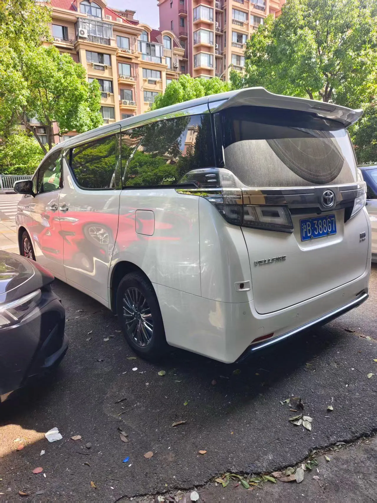 Toyota Wilfa (Imported) 2020 Wilfa 2.5 Stepless HV Deluxe Edition Automatic Gear 6