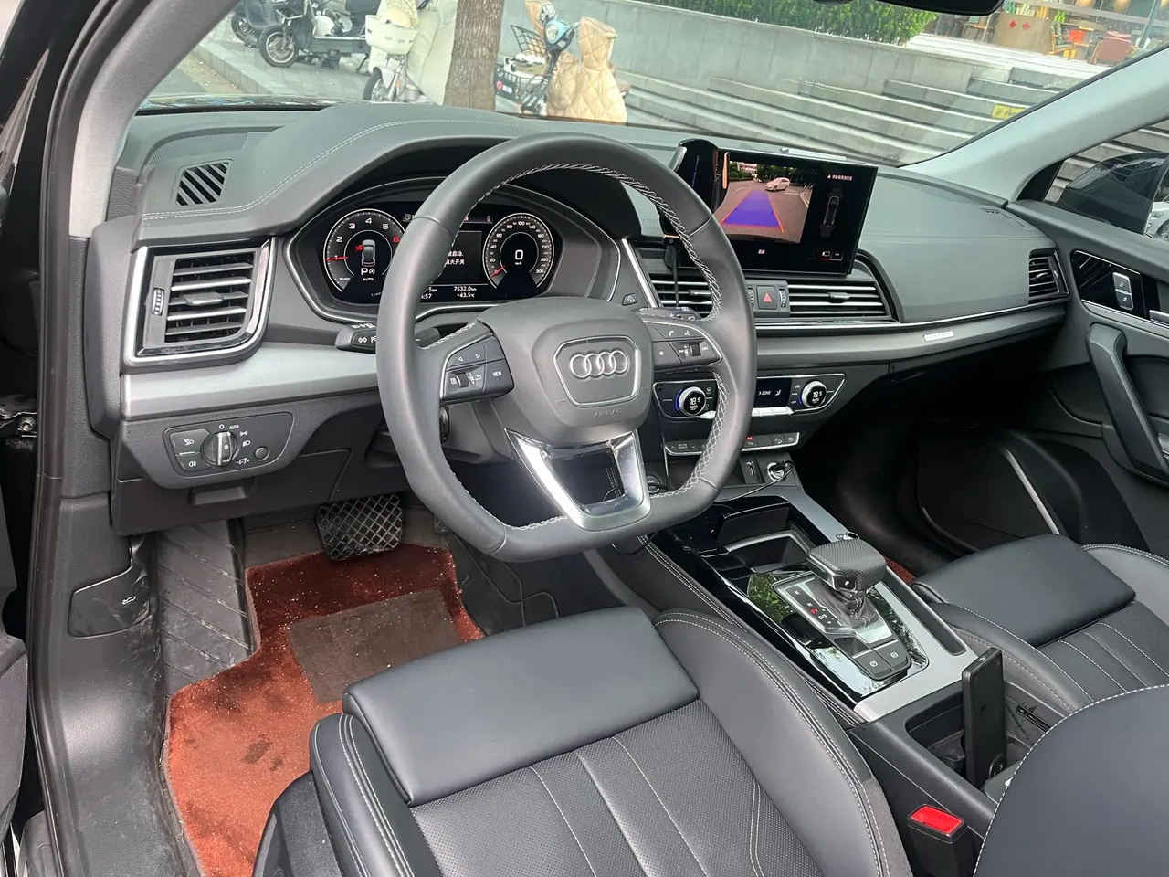 Audi 2024 Q5L Sportback 2.0TFSI 40TFSI fashion automatic 3