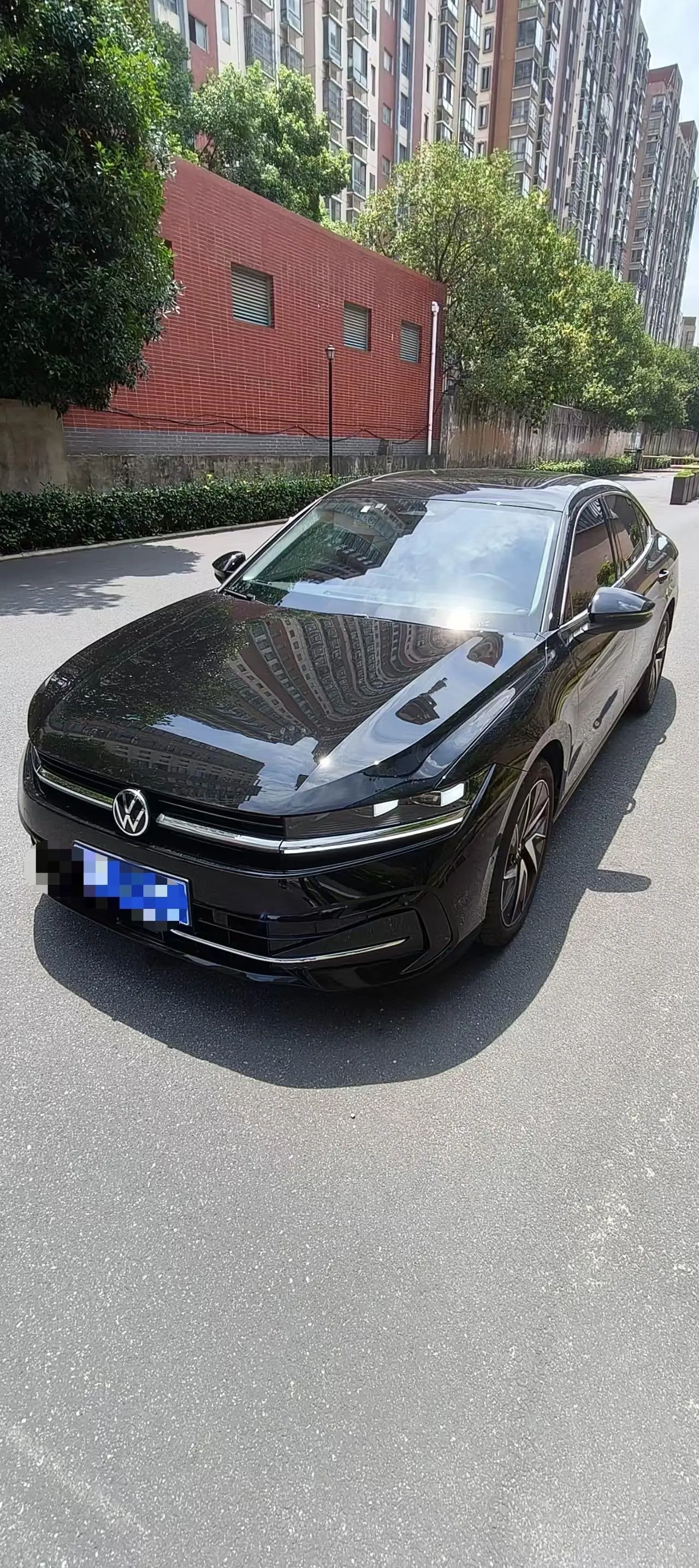 Open image lightbox: Volkswagen 2026 Magotan 2.0TSI 380TSI Premium Edition Da Mai Bag Automatic Gear