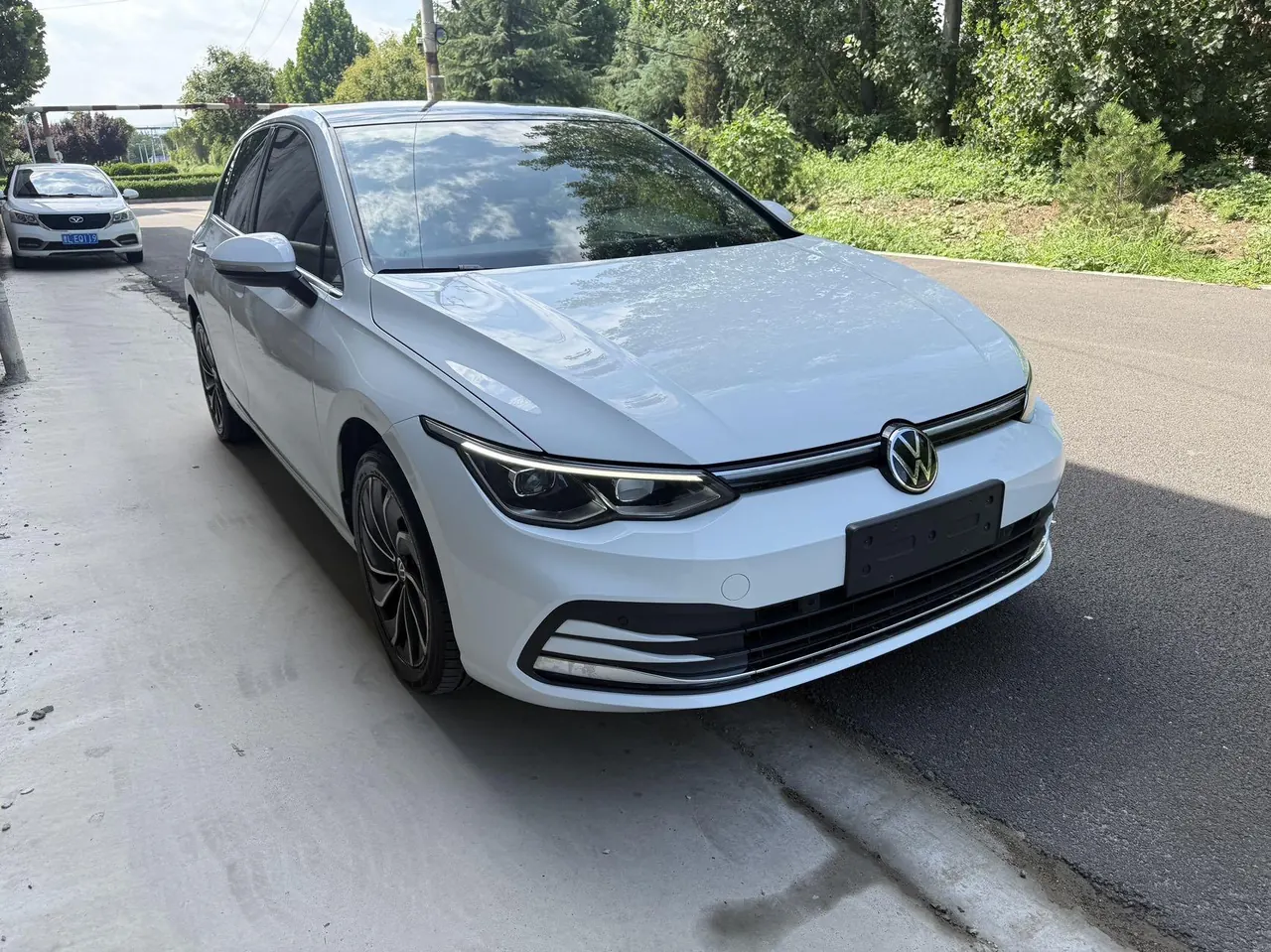 Volkswagen 2021 Golf 8 1.2TSI 200TSI Automatic 2