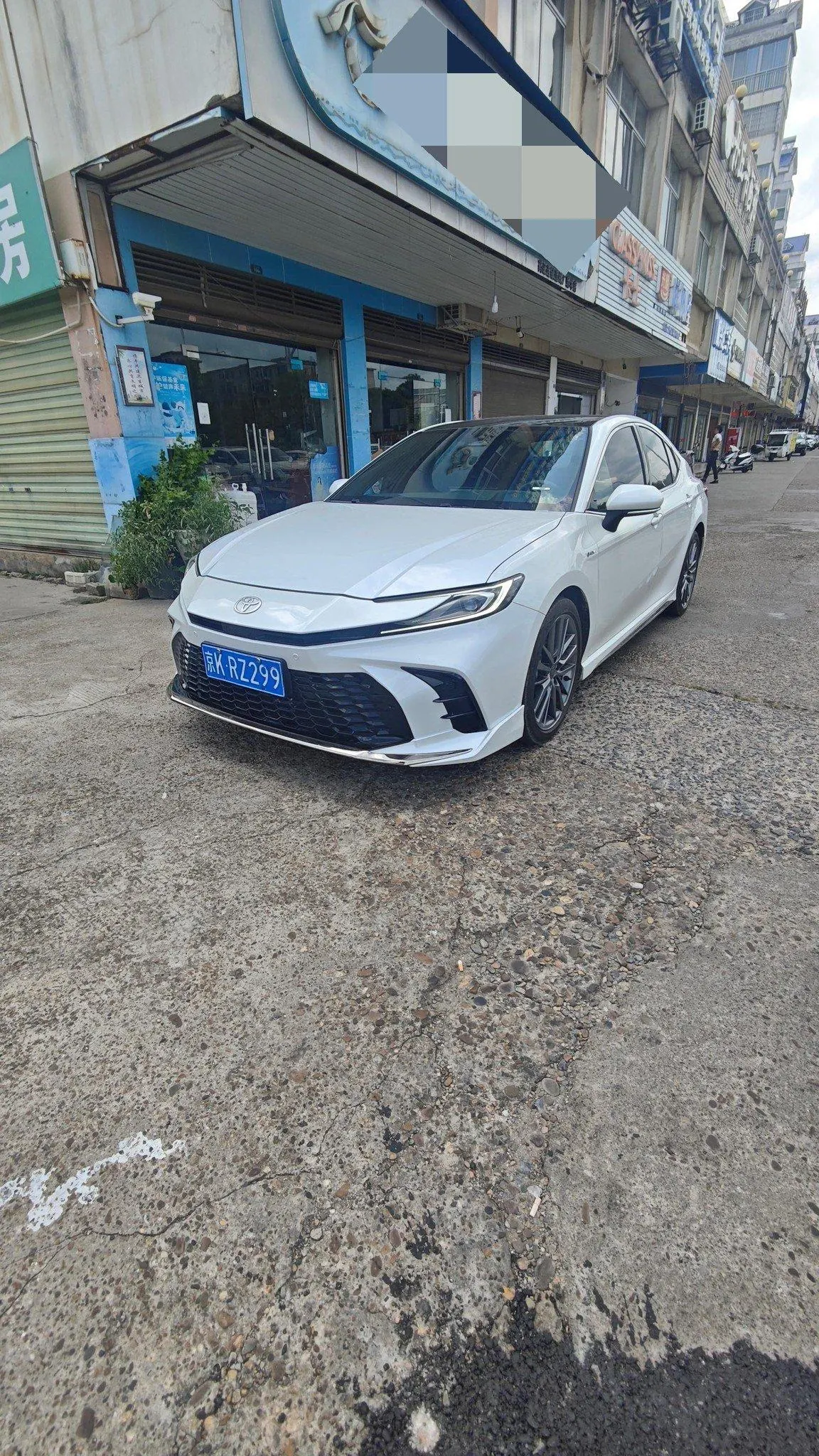 Toyota 2024 Camry Dual Engine 2.0HXS CVT Sport PLUS Edition Automatic Transmission - View 1