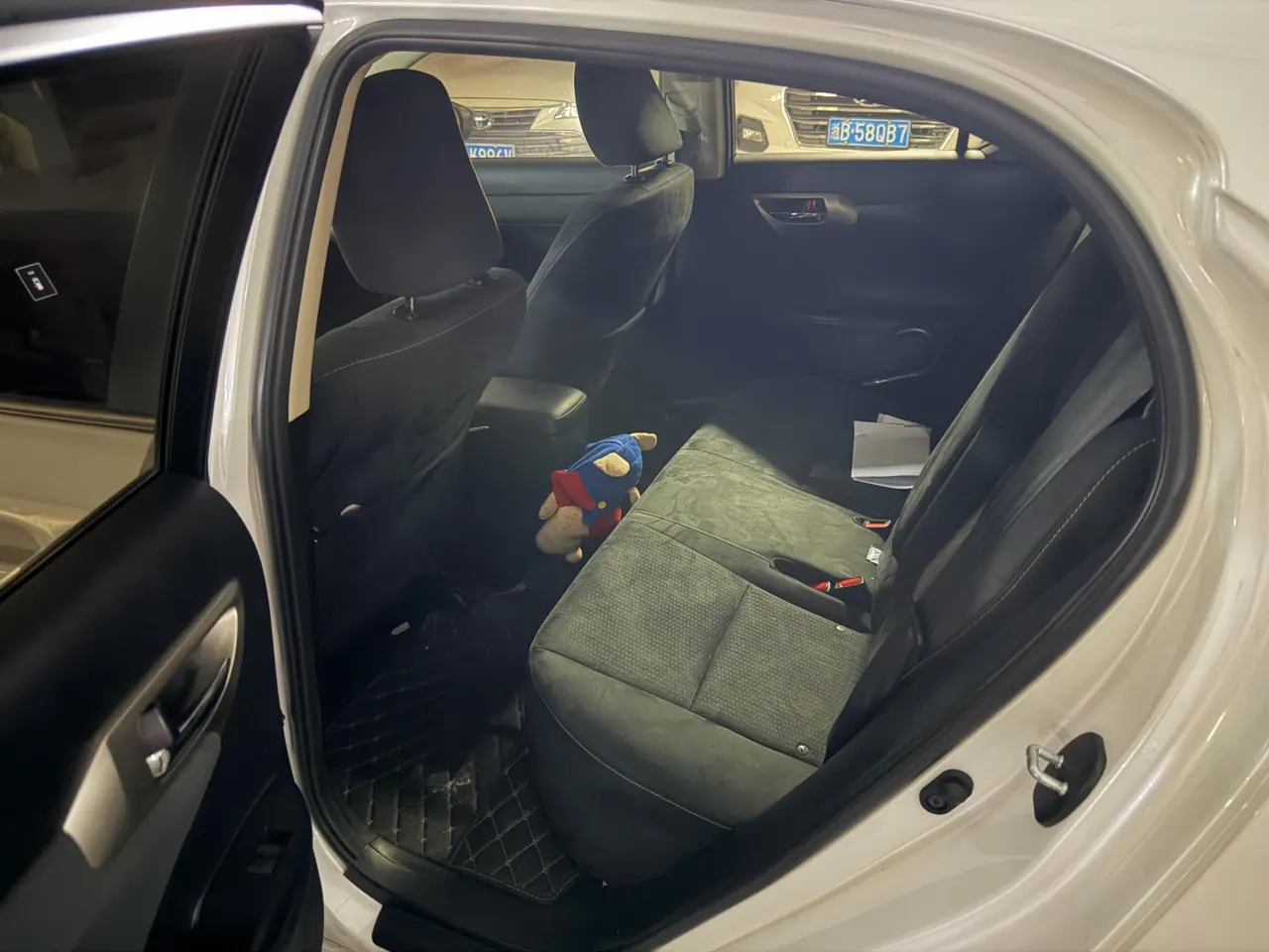 Lexus CT (Imported) 2020 CT200h 1.8 Stepless Elite Automatic Gear 6