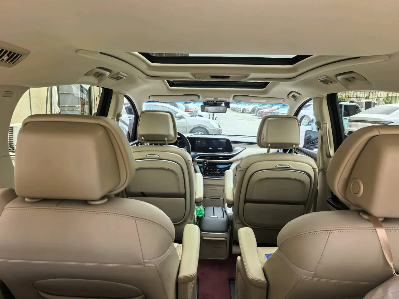 Buick 2022 GL8 ES Lu Zun 48V 2.0T 653T Luxury Automatic Gear 9