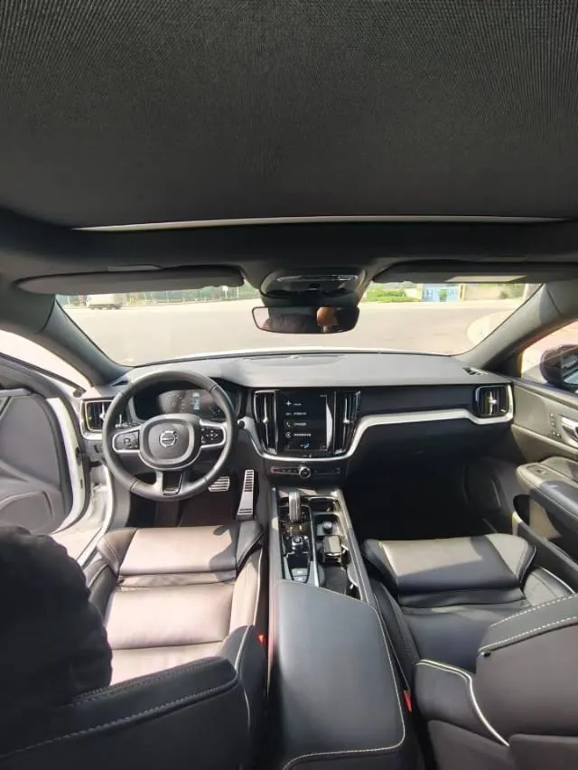 Volvo 2022 S60 48V 2.0T B4 Zhiyuan Sports Edition Automatic Gear 3
