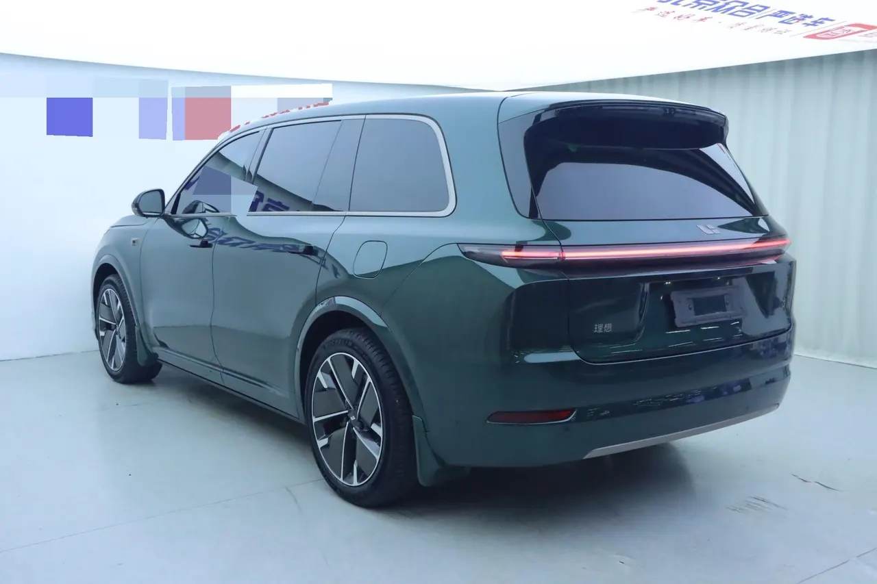 Li 2025 L9 Ultra Smart Refresh Edition Automatic Transmission 8