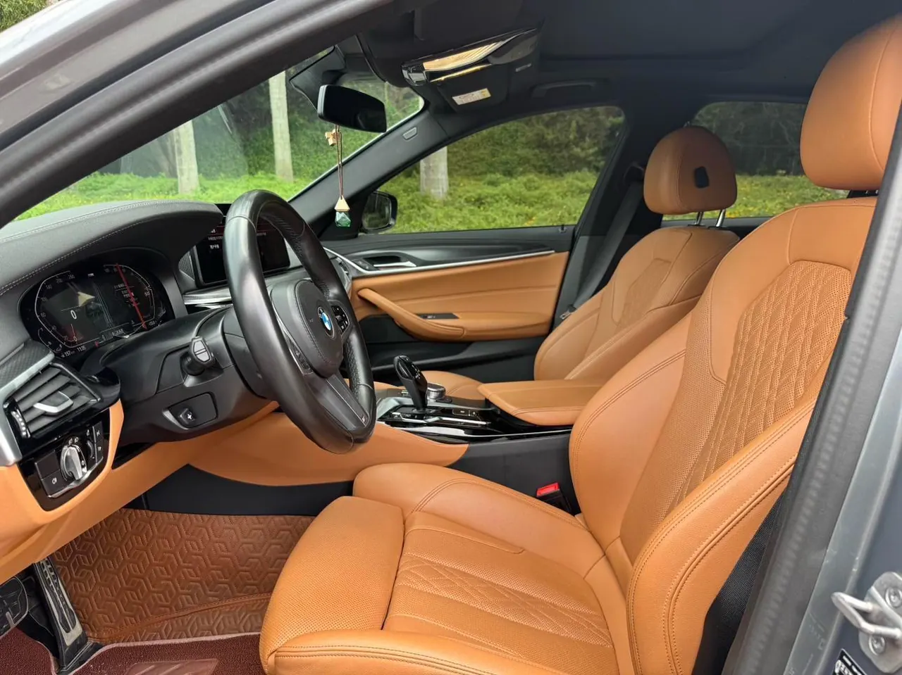 BMW 5 Series (Imported) 2022 525i 2.0T M Sports Suit (Modified 2) Automatic Gear 11