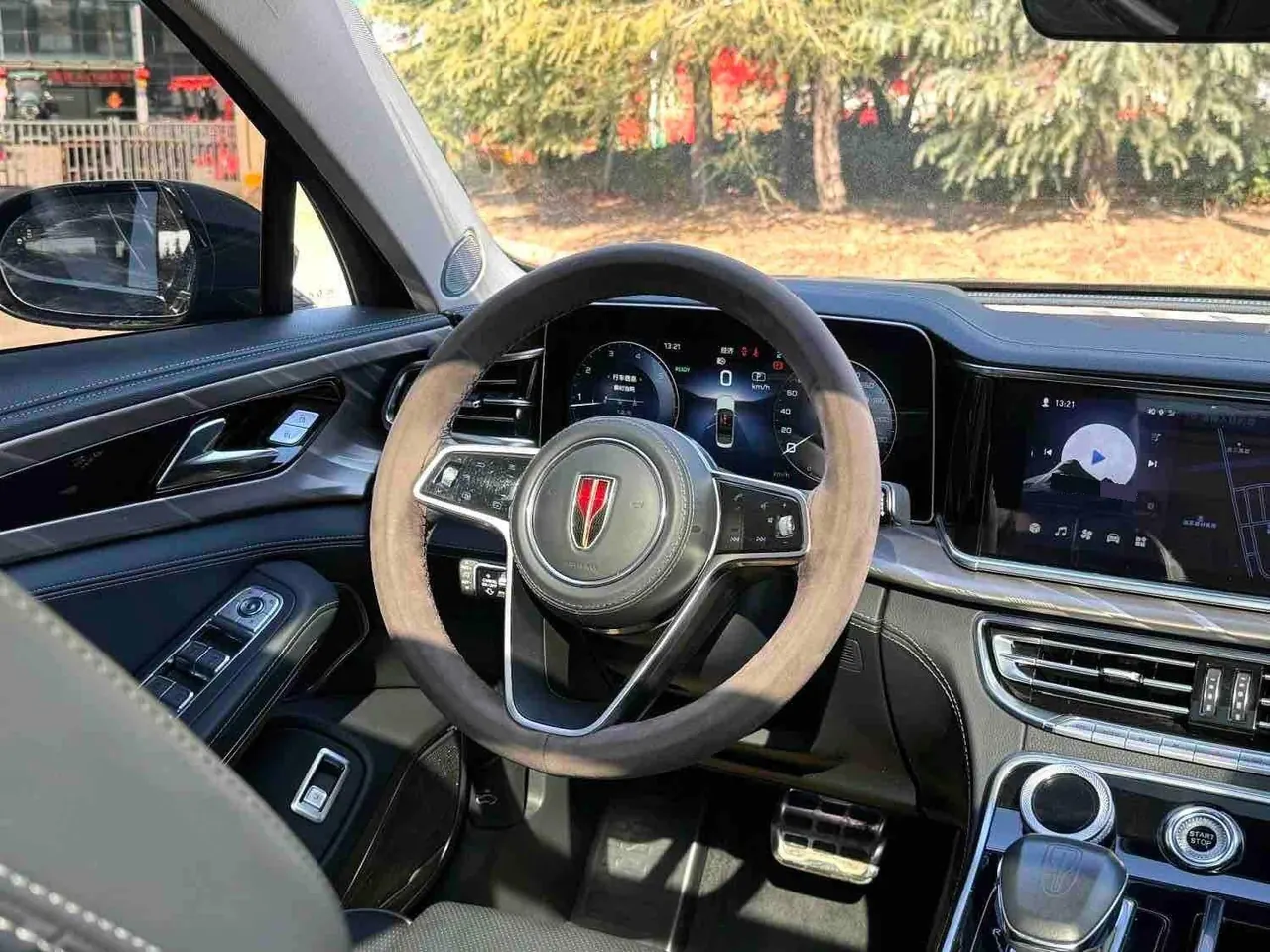 HongQi 2020 H9 48V 2.0T Zhilian Flag Edition Automatic Gear 8
