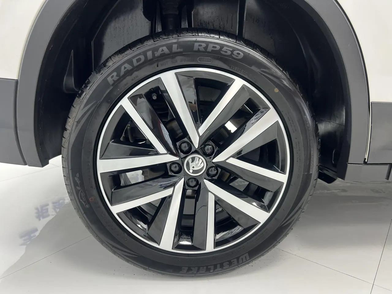 Skoda 2022 Komick 1.5 Comfortable Edition Automatic Gear 17