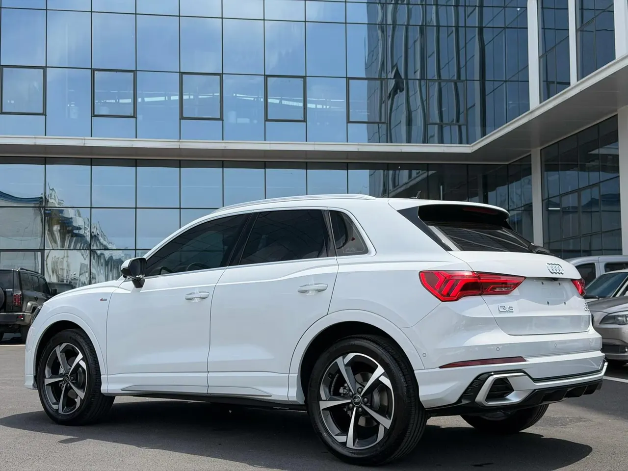 Audi 2025 Q3 1.5TFSI 35TFSI 45th Anniversary Collection Edition Quattro Fashion Dynamic Automatic Gear 6