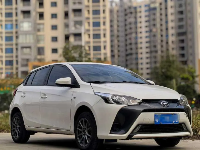 Toyota yaris 2022 YARiS L Zhixuan X 1.5 Stepless Leading PLUS Edition Automatic Gear 2