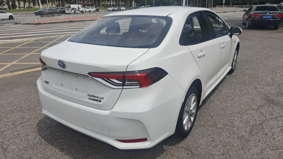 Toyota 2021 Corolla Double Engine 1.8 Stepless Elite Automatic Gear 5