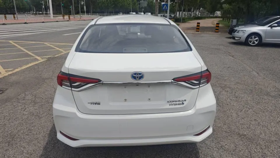 Toyota 2021 Corolla Double Engine 1.8 Stepless Elite Automatic Gear 6