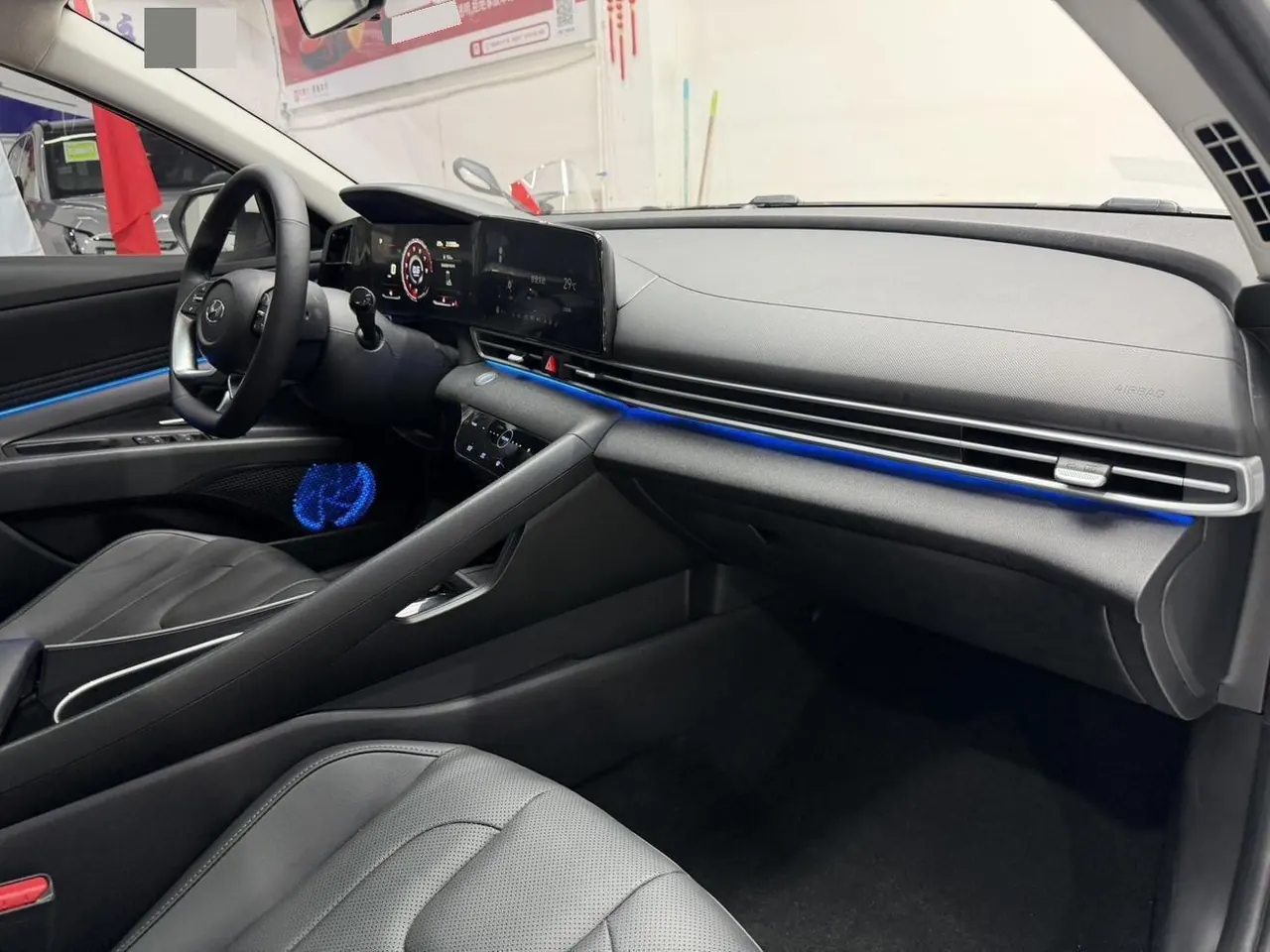 Hyundai 2022 Elantra -3-compartment 1.5 stepless LUX premium automatic gear 14