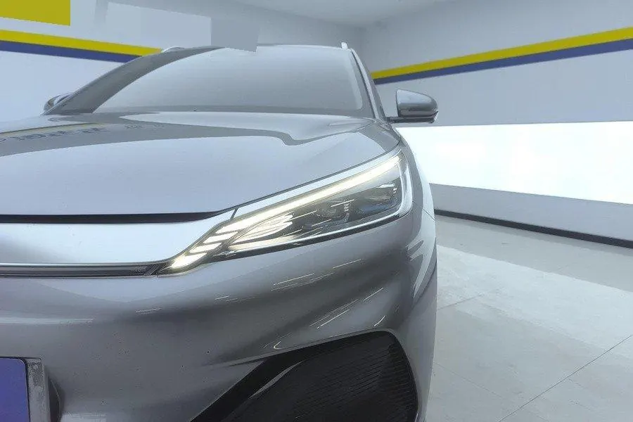 BYD Yuan PLUS 2022 Yuan PLUS 430KM Honorable Automatic Gear 3