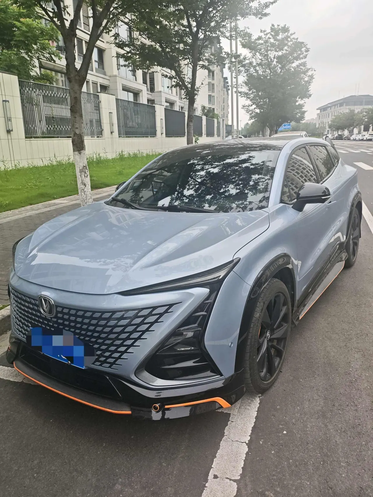Open image lightbox: ChangAn 2021 UNI-T 1.5T Sports Flagship Automatic Gear