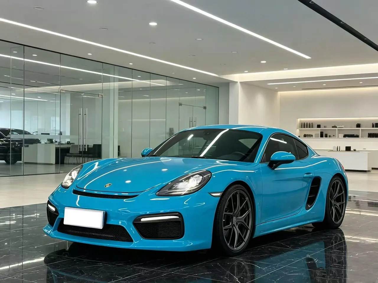 Открыть галерею: Porsche 718 (Imported) 2020 718 Carman 2.0T Automatic