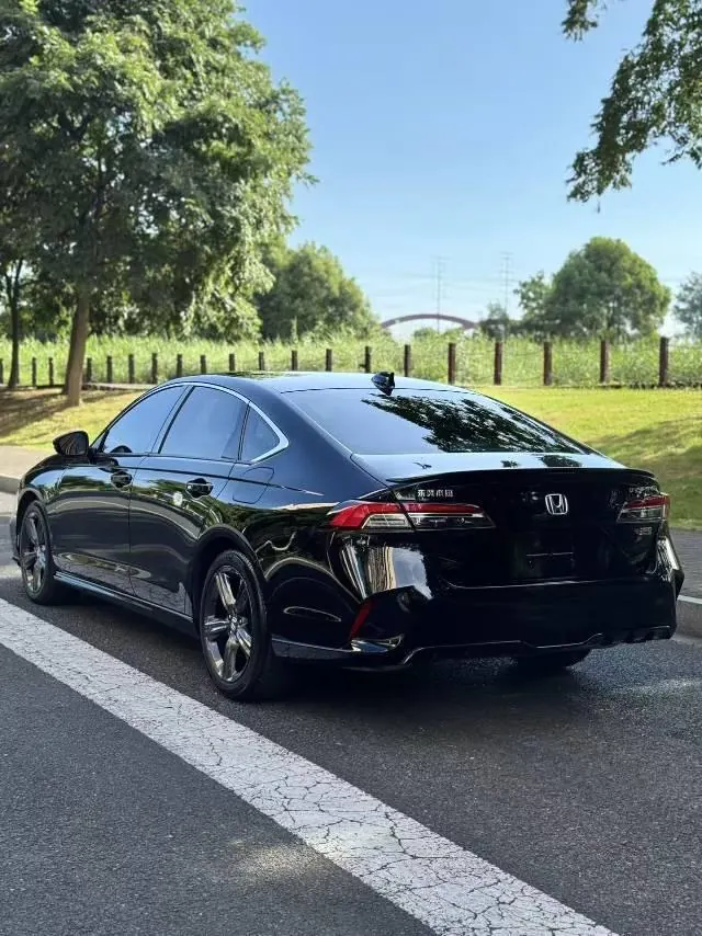 Honda 2025 INSPIRE (Yingshi Pai) 1.5T Stepless 260TURBO Elegant Automatic Gear 4