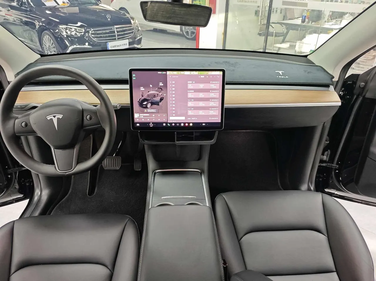 Tesla 2022 Model Y rear-wheel drive version automatic transmission 14