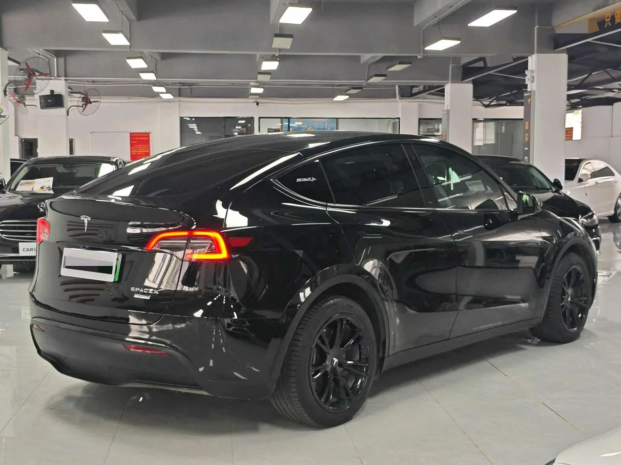 Tesla 2022 Model Y rear-wheel drive version automatic transmission 4