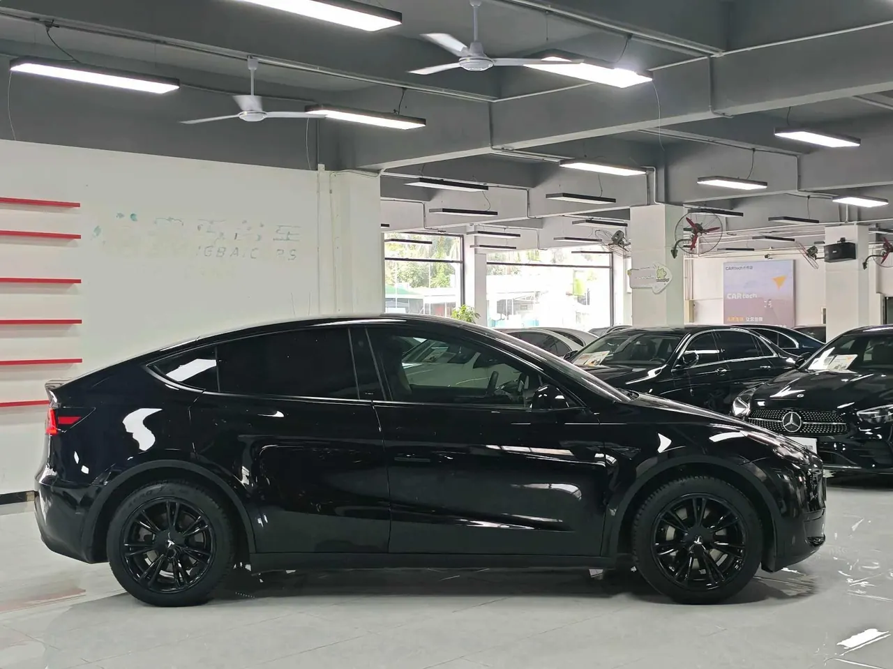 Tesla 2022 Model Y rear-wheel drive version automatic transmission 5